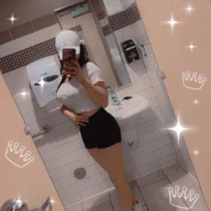 Meet your Posher, Alejandra